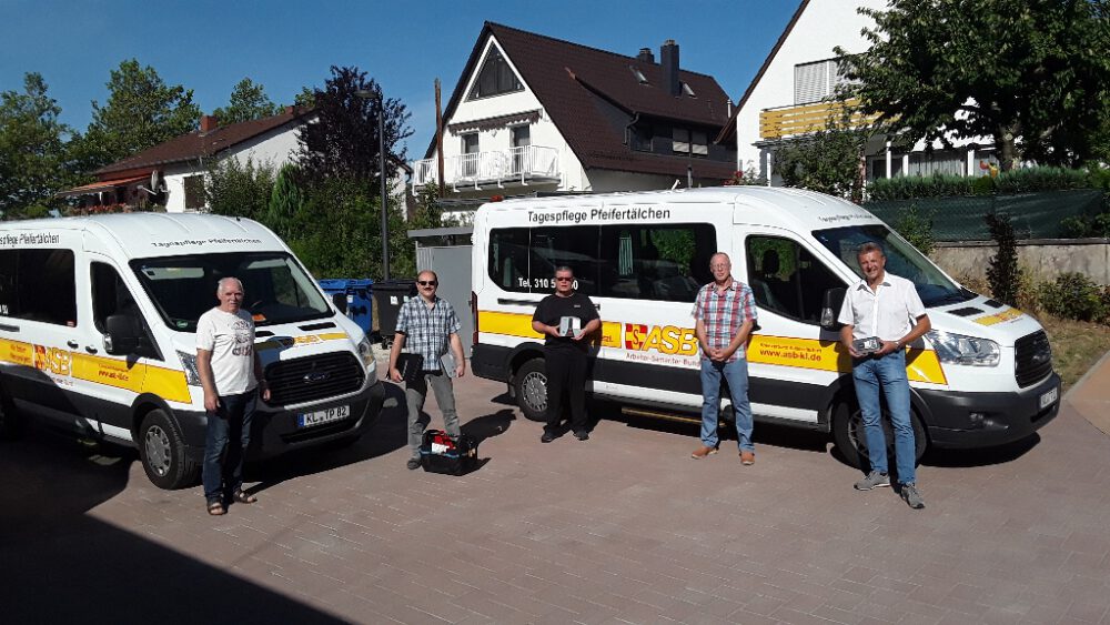 Ein Kompetentes Team Im ASB-Hausnotruf - Stadtteilbüro Grübentälchen